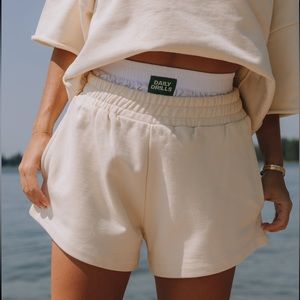 DAILY DRILLS Sand Set M/L - NWT